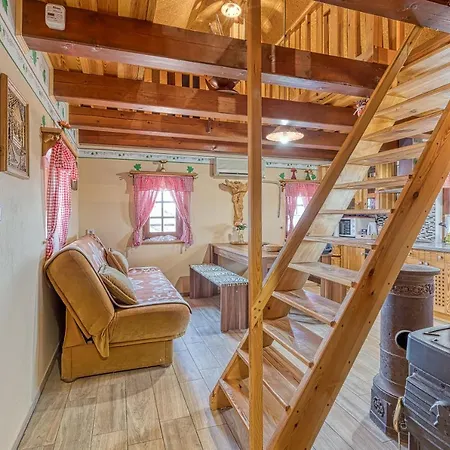 Počitniška hiša Vineyard Vesna View - Happy *