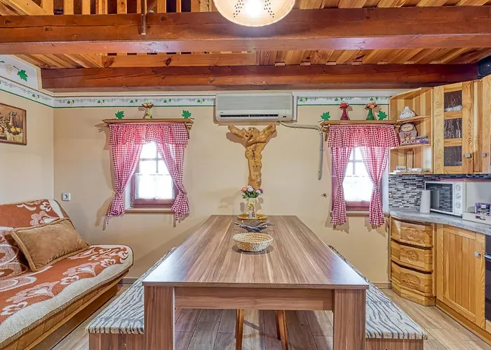 Σπίτι διακοπών Vineyard Vesna View - Happy